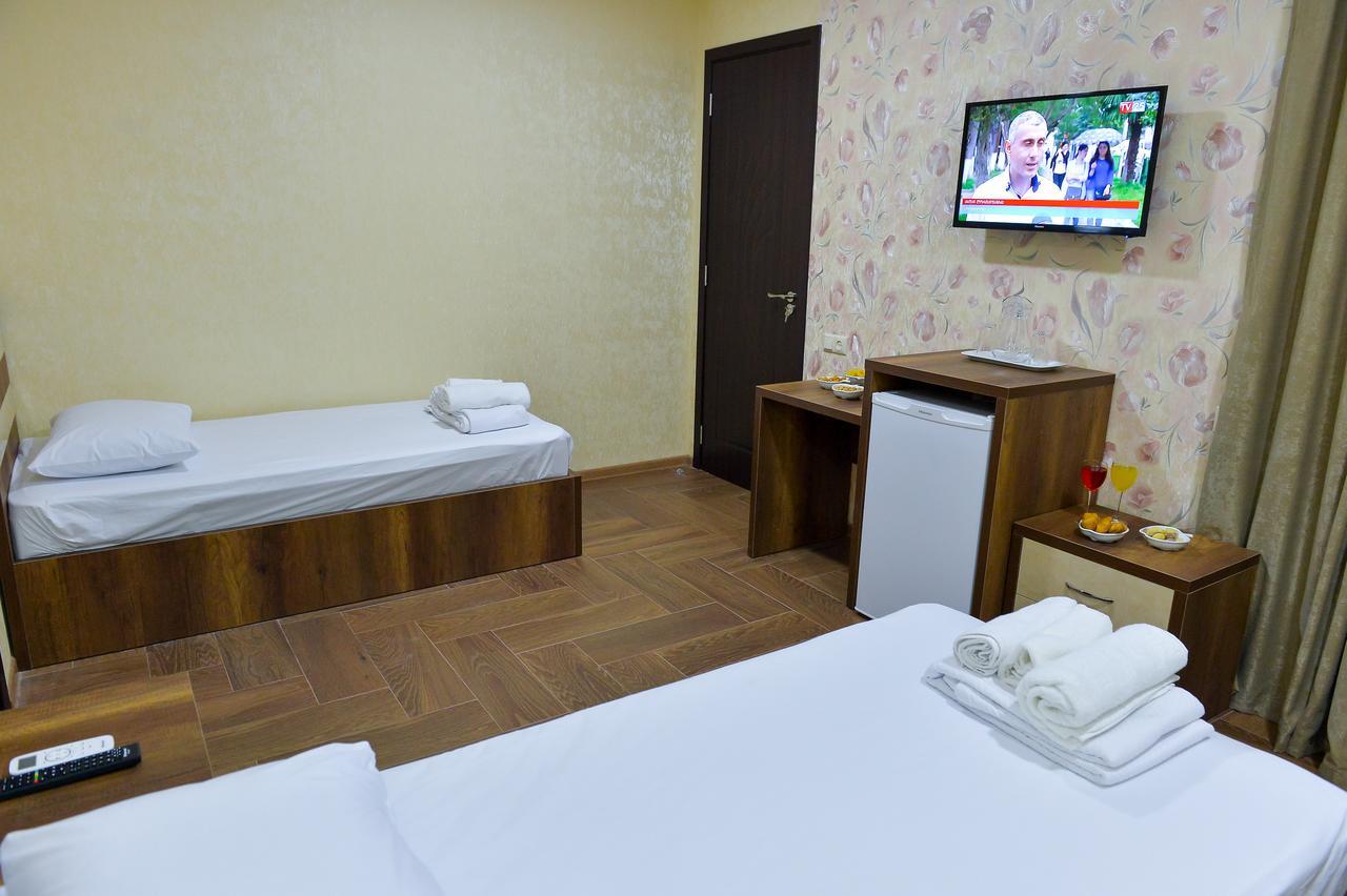 Hotel Lion Ureki Esterno foto