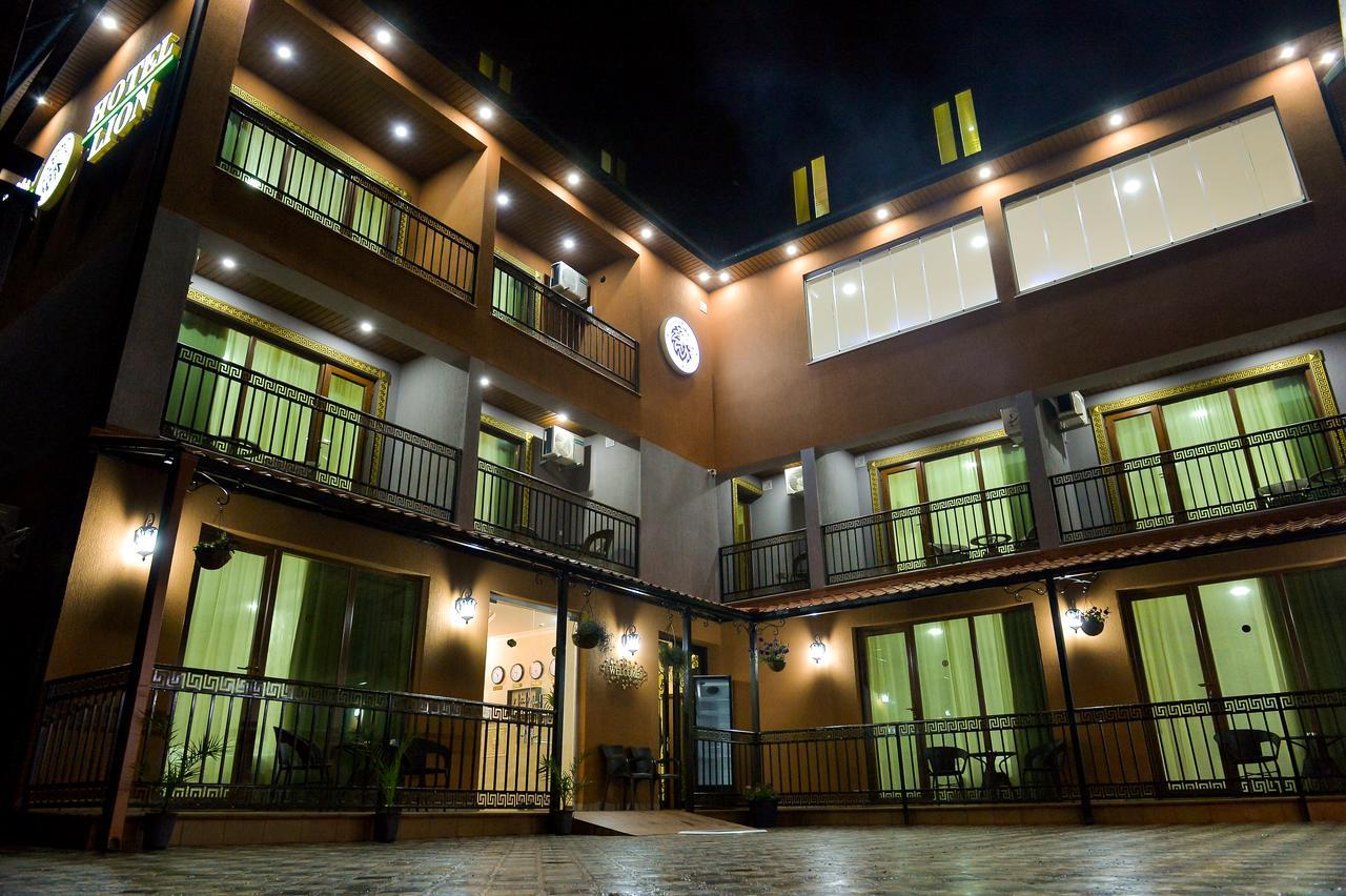Hotel Lion Ureki Esterno foto